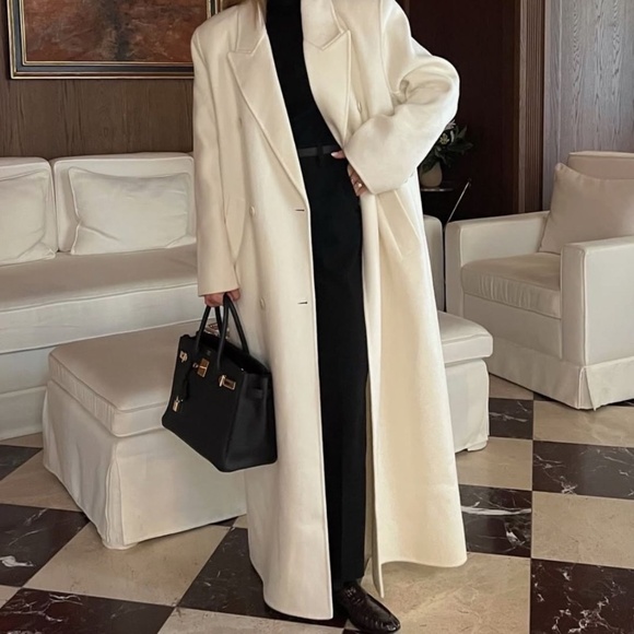 Acne Studios Teddy Coat in Ecru Beige 34 - Picture 9 of 10